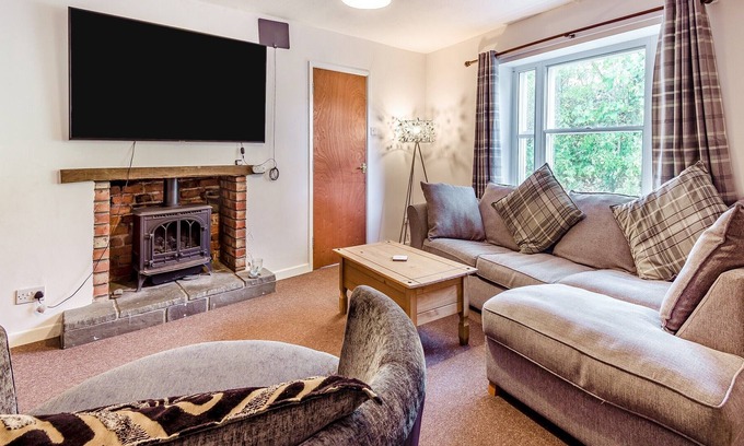 Brecon Cottage | 4 bedroom accommodation in Brecon