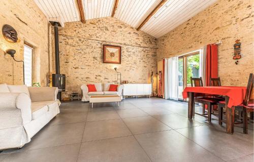Bouguenais House | 4 Bedroom Gorgeous Home In Bouguenais