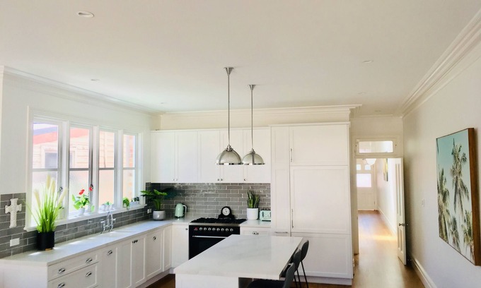 Manly House | 4 bedroom house 2 mins walk to manly beach