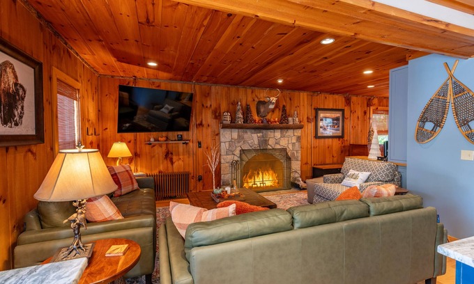 Lake Placid House | 4-bedroom house - Walking distance to town - With A/C