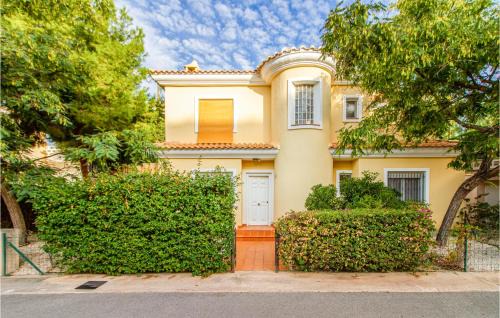 Hoya de los Patos House | 4 Bedroom Lovely Home In Alacant