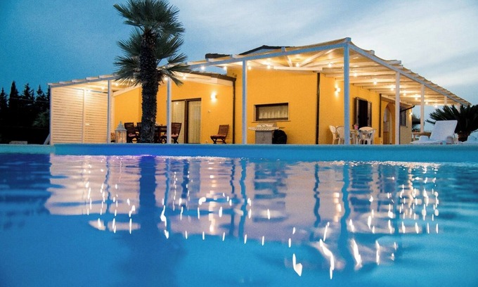 Racale Villa | 4-bedroom villa in lovely Puglia with AC, WiFi. Enjoy your stay