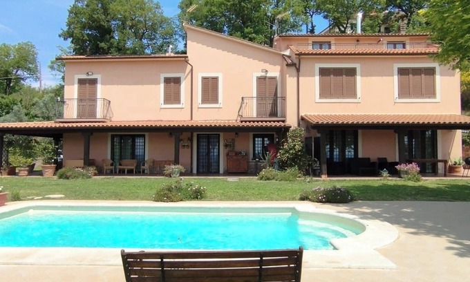 Otricoli Villa | 4 Bedroom Villa in Otricoli