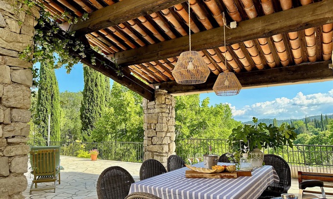 Bargemon Villa | 4 Bedroom Villa in the Provence, With Pool, Beautiful Views and Lots of Privacy
