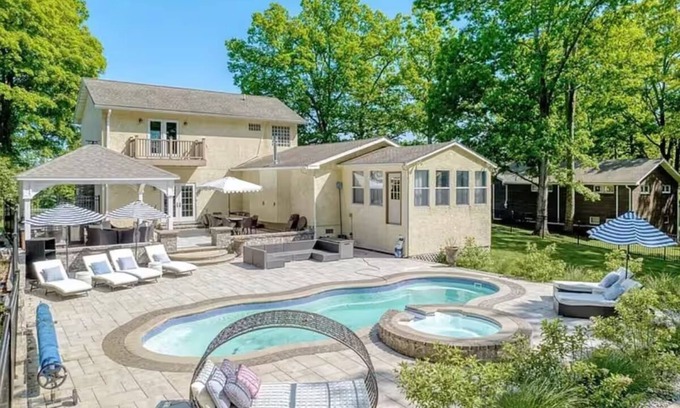 Kingston House | 4-BR 3-BA house with Heated Pool, Hot tub, Fire Pit, and Grill in Hudson Valley