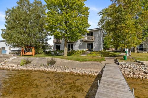 Lake City Hotel | 4 Compact Combined Family Studios