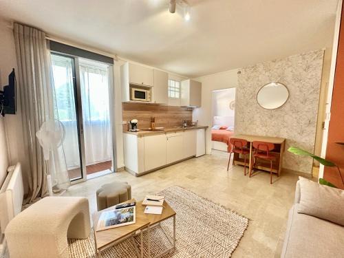 Carnoux-en-Provence Apartment | 4 couchages proche Cassis ambiance cocooning