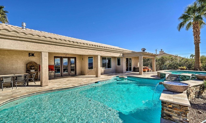 Lake Havasu City House | 4 Mi to Dtwn: Luxe Gem w/Pool in Lake Havasu City