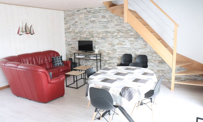 Noirmoutier-en-l'Ile House | 4-person house, in the heart of the quiet, typical village of Le Vieil, near the beach