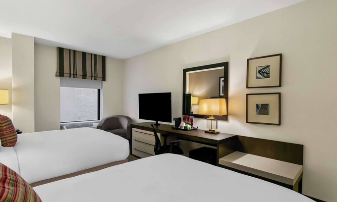 Downtown Baltimore Hotel | 4 Pet-Friendly Rooms | Near Baltimore Museum of Art and National Aquarium