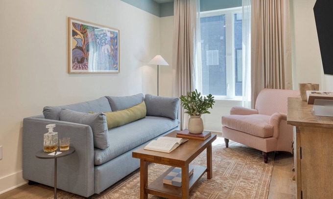 12 South Apartment | 4 Private Suites, King Beds, Rooftop + Courtyard