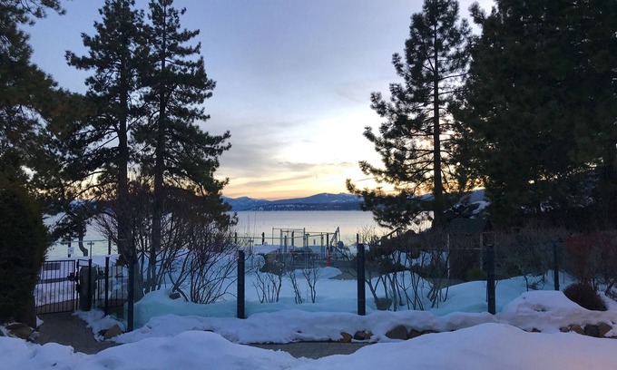 Tahoya Shores Hotel | 4 Units | Tahoe Vista Retreat | Fireplace, Full Kitchen & Free Parking