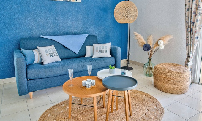 Fouesnant Apartment | 400m from the sea, apartment with terrace for 2