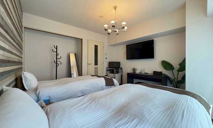 Kanazawa Apartment | 402 Twin room with shower room 2 single beds Near Kanazawa Castle Park/Kanazawa Ishikawa