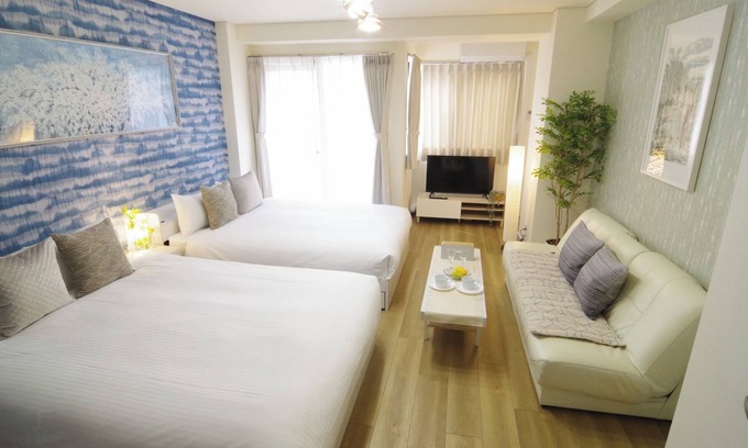 Namba Apartment | 403 6 minutes walk from Nihonbashi Station Withi - 403/Osaka Ōsaka