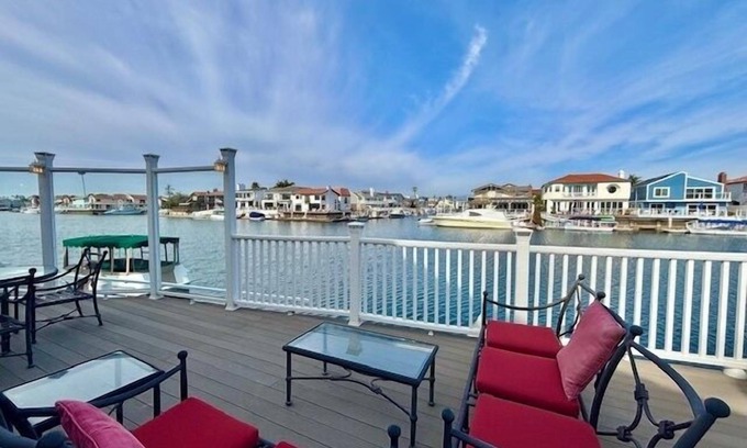 Channel Islands House | 4035R Marina Mansion
