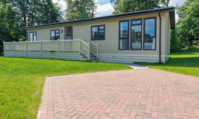 Hewas Water Cottage | 43 THE MAPLES, family friendly, country holiday cottage in Sticker