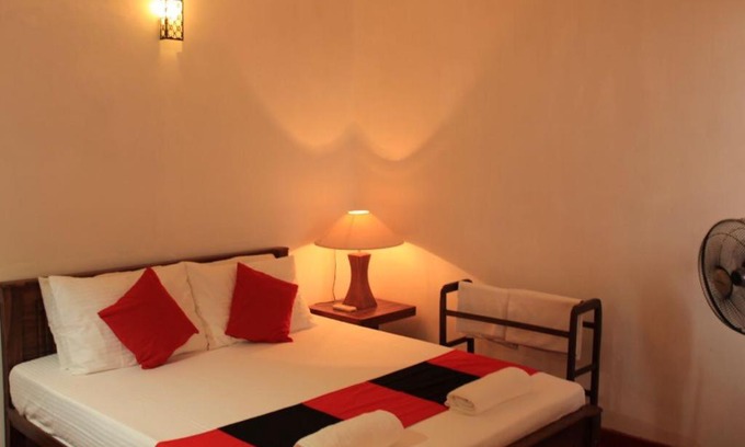 Kandy Bed & Breakfast | 47 Alfred House - Free Pickup from Kandy City
