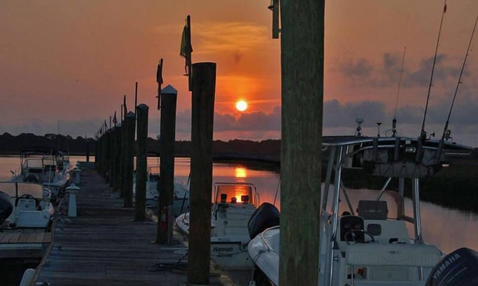 Saint Helena Island House | 470 Tarpon Blvd