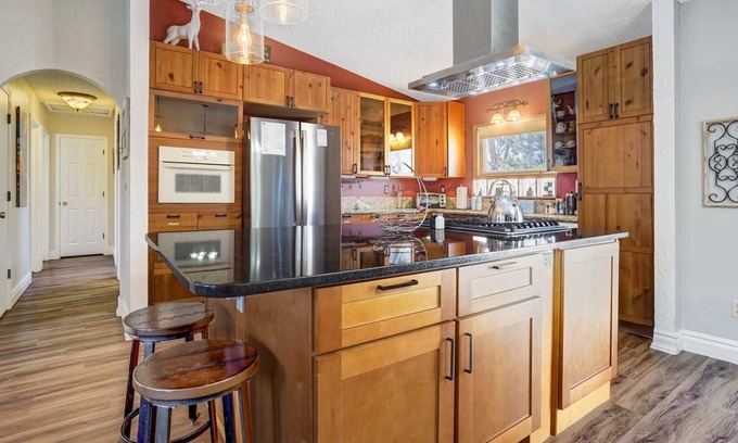 Northwest Colorado Springs House | 4BD with Huge TV and Fireplace! Close to Parks!