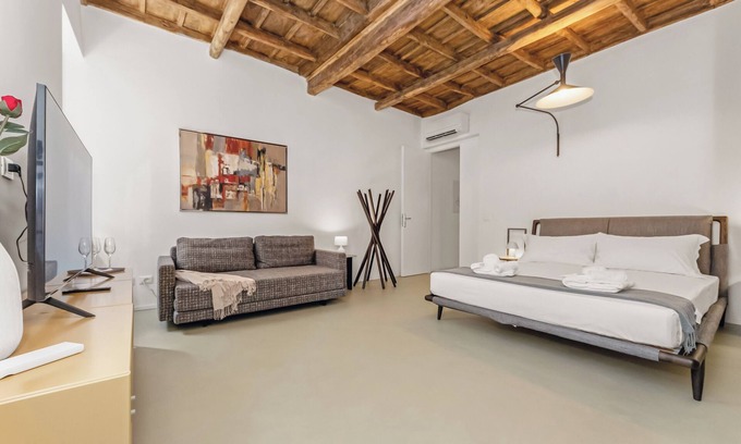 Rione VIII Sant'Eustachio Apartment | 4BNB - Luxury Navona Apartment