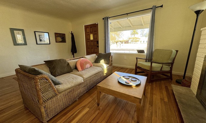 Jefferson Park House | 4BR compound with 2 houses and POOL near UA, downtown, good restaurants.