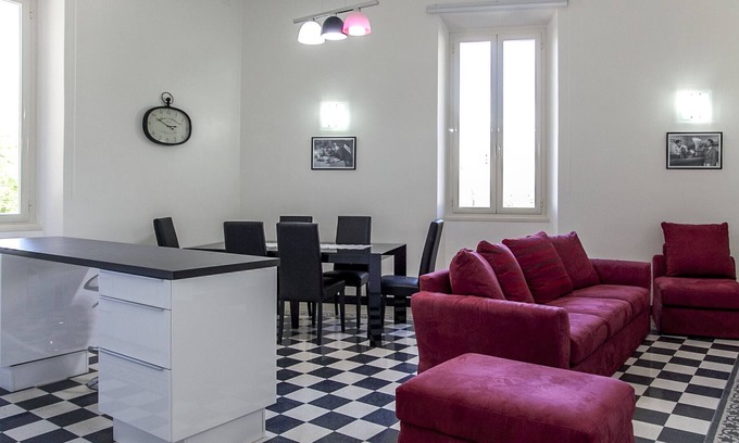 Testaccio Apartment | 4BR Home in a Vibrant Neighborhood