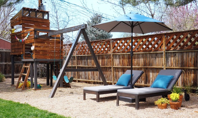 Alta Vista Area House | 4br Olde Town ~ Firepit ~ Outdoor Heated Dining ~ Playset