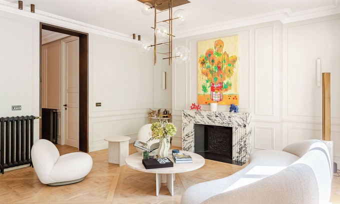 Faubourg-du-Roule Apartment | 4BR Parisian Chic Getaway - Eiffel & Seine Walks