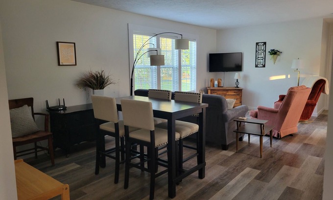 Kalkaska House | 5-bedroom house with fitness room in Kalkaska. Perfect locationfor every season
