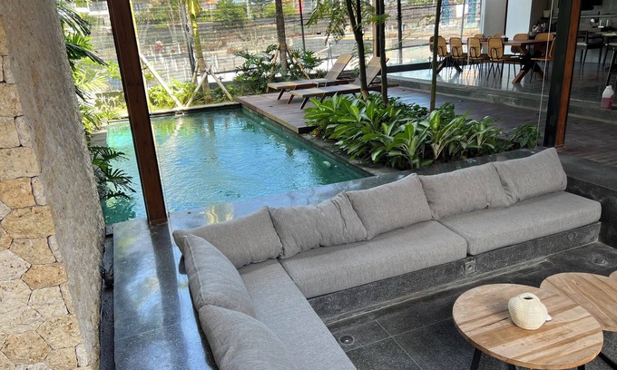 Batu Bolong House | 5-Bedroom Modern Balinese Dream House Ideally Located in the Heart of Canggu