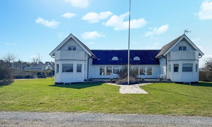 Kopingsvik House | 5 bedroom stunning home in Köpingsvik