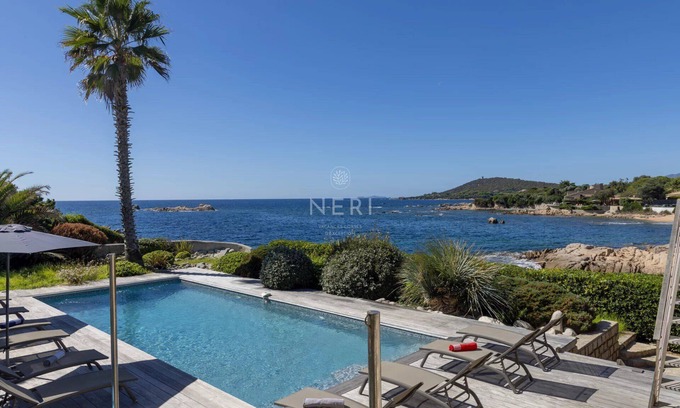 Corse-du-Sud Villa | 5-bedroom villa, waterfront, beach access