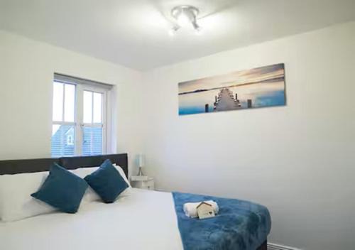 Solihull House | 5 Bedrooms, Sleeps 10, Free Parking, Near NEC & Airport, Contractors