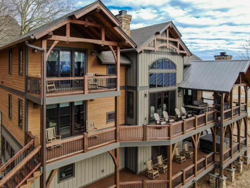 Banner Elk House | 5 Cubs Lodge at Eagles Nest