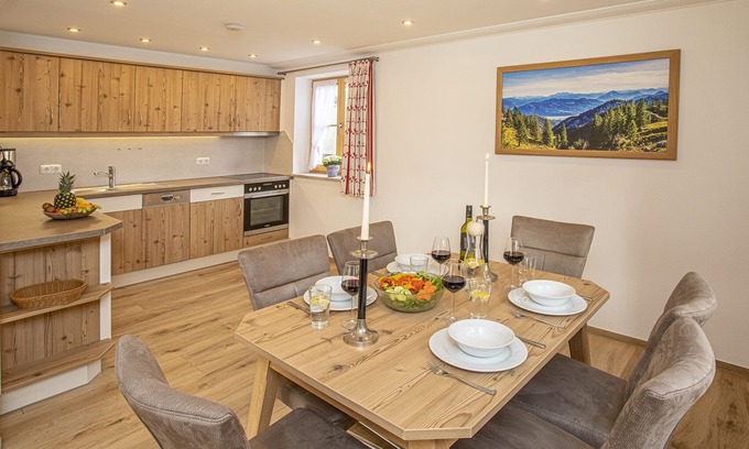 Bernau am Chiemsee Apartment | (5) Ferienwohnung für 1-6 Personen (103 qm, EG)