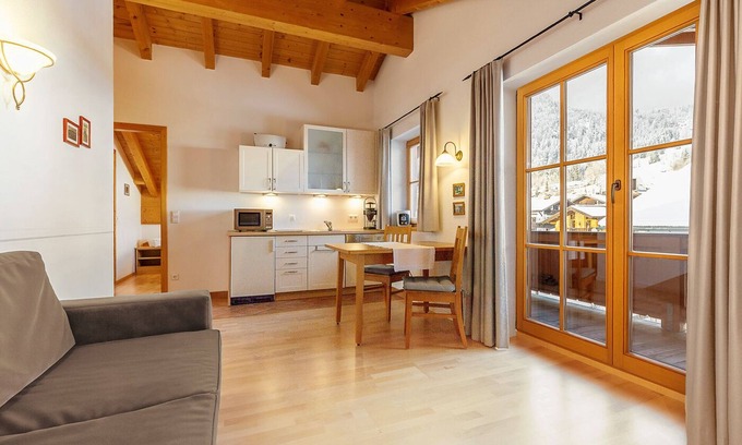 Reit im Winkl Apartment | (5) Hausberg - 2-Zimmer Familien-Appartement ca. 45qm, 1-4 Personen, Extra-Schlafzimmer, Küchenzeile, Balkon