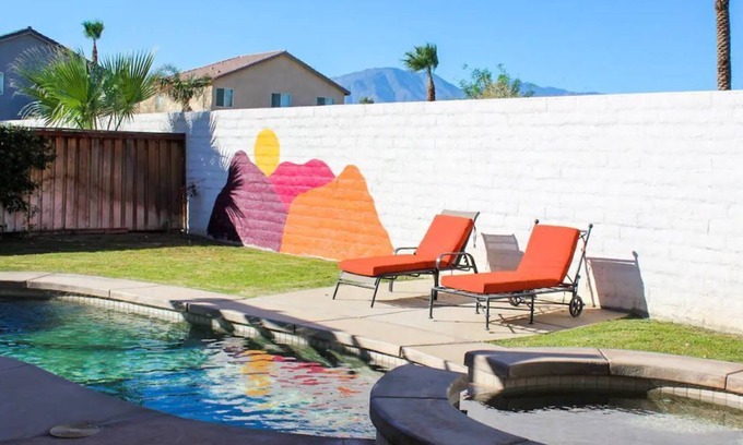 Coachella House | 5 min from PGA West w/ Private Backyard