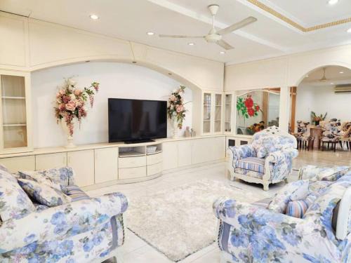 Pasir Puteh Baharu House | 5 min to IPOH town 6br PASIR PUTEH 6BR 26pax mahjong