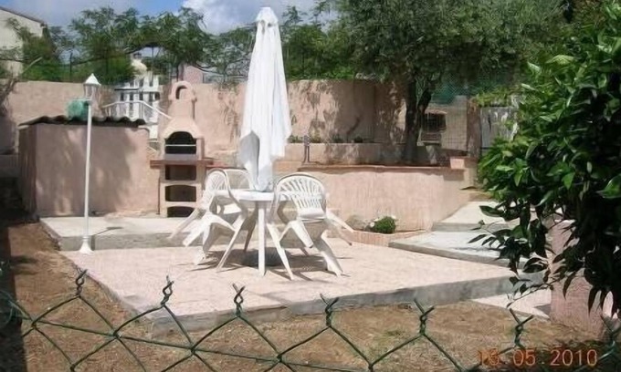 Alata Villa | 5 mn from Ajaccio, self-catering apartment in villa