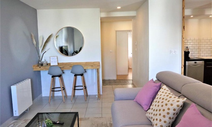 Romagnat Apartment | 5 mn Zenith Grande Halle Auvergne,pied de Gergovie,Garage,Netflix