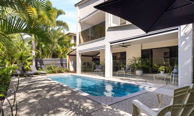 Peregian Beach House | 5 Pennant Court Peregian Springs