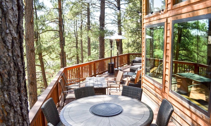Munds Park Cabin | 5 Star Luxury Mountain Retreat!