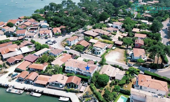 Piraillan Apartment | - 50% Pont du 11 novembre, Villa La Conche Vue, south-facing terrace, beautiful view