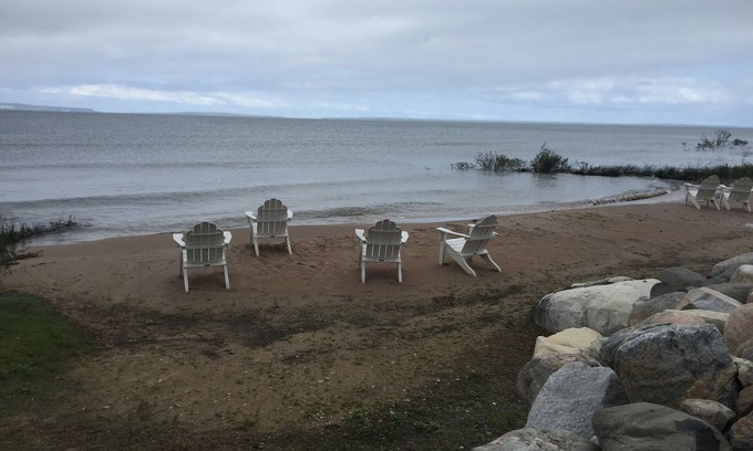 Mackinaw City Condo | 50 Tip of the Mitten