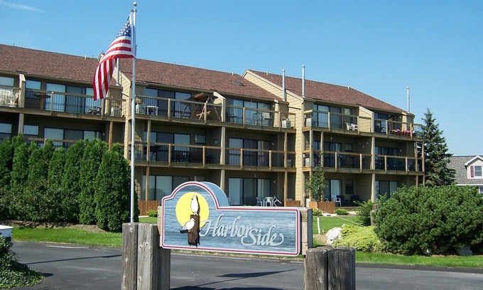 Port Clinton Condo | 501-B1 HarborSide: 1 BR sleeps 4