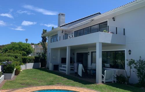 Plettenberg Bay House | 56 Robberg Road Plettenberg Bay