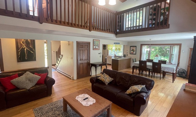 North Falmouth House | $599/Night, EASY WALK to OSB-Undergoing 100% Renovation!