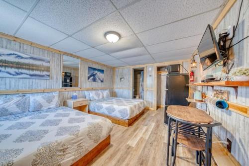 Leadville Apartment | 5Cozy Dog Friendly Private Room Downtown Leadville