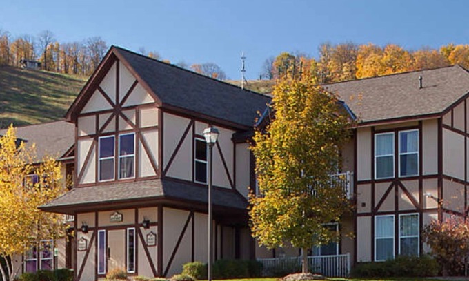 Boyne Falls Villa | 6/30/24 - 7/5/24 for July 4th holiday at Mountain Run at BOYNE 2 BR sleeps 6